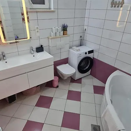 Luxury Ani Brac S Bazenom I Jacuzzijem * Sutivan
